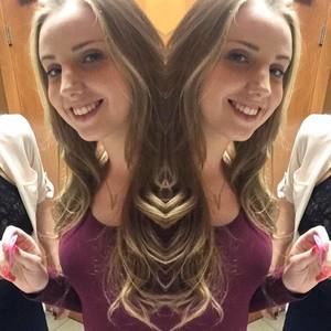 Meet your Posher, Natália